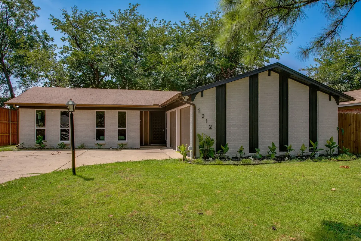 2212 Kevin Court, Irving, TX 75060 - Image #1
