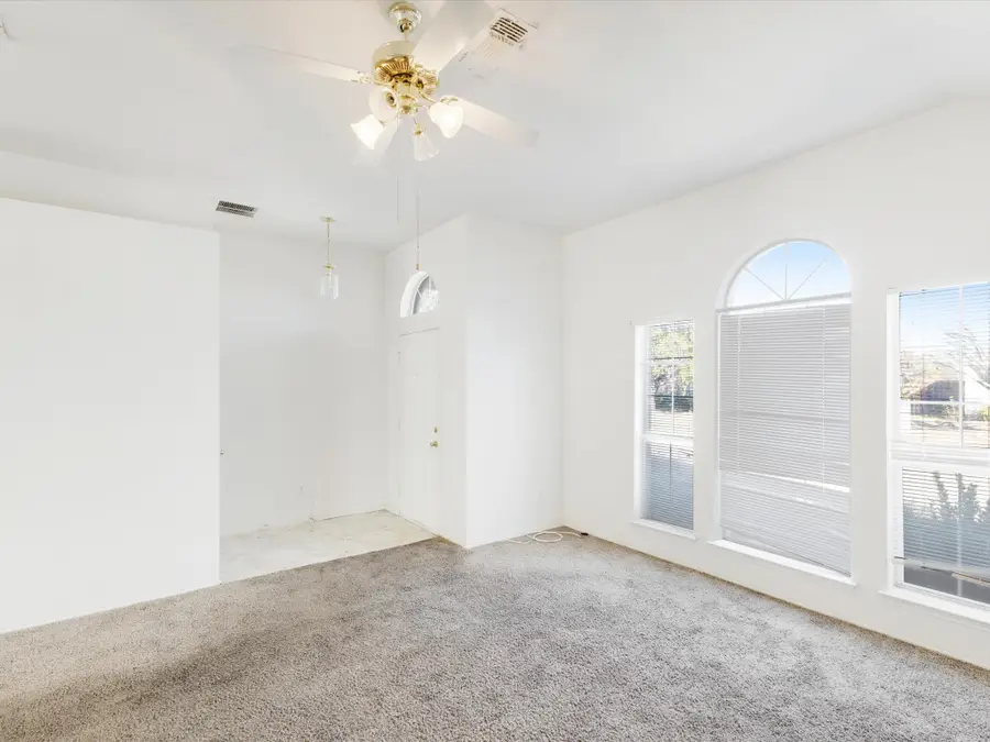 713 Azalea Lane, Cedar Hill, TX 75104 - Image #3