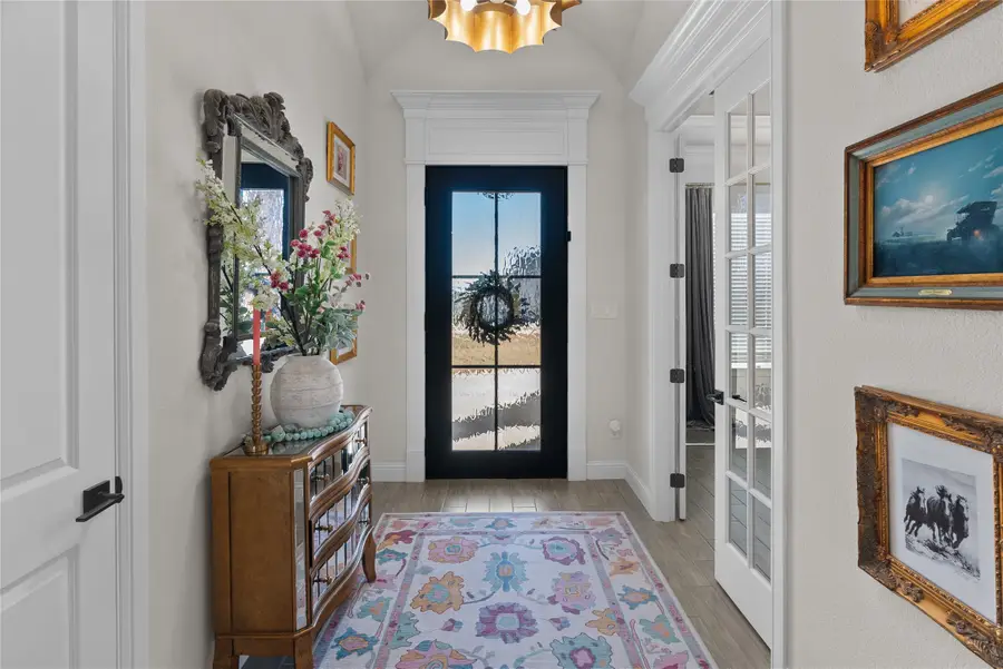 256 Agua Linda Drive, Godley, TX 76044 - Image #2