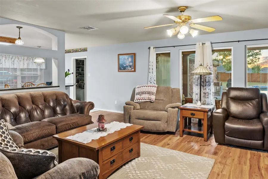 1413 Rodeo Drive, Murphy, TX 75094 - Image #3