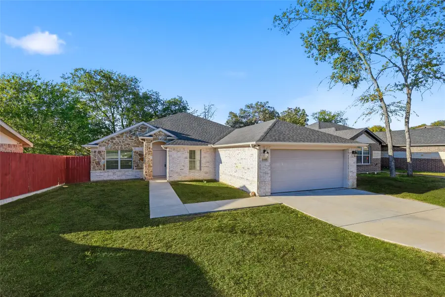 1445 Avenua A, Grand Prairie, TX 75051 - Image #3