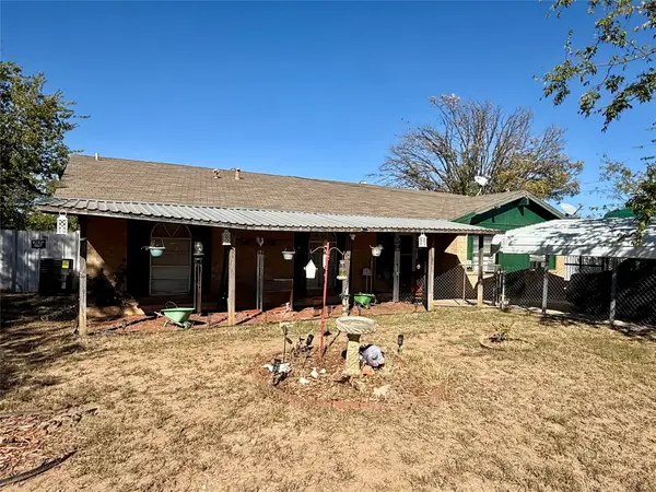 704 Post Street, Coleman, TX 76834