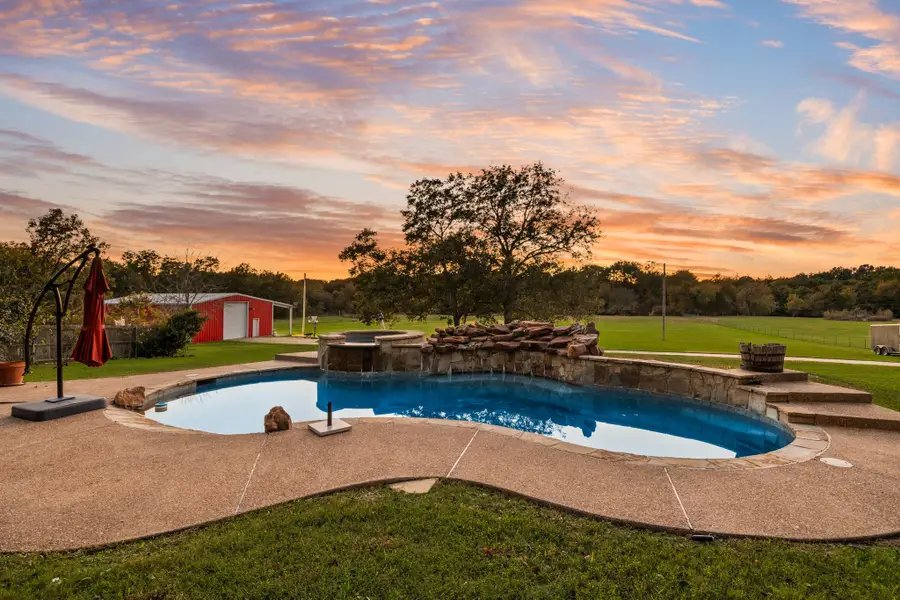 241 Masters Lane, Midlothian, TX 76065 - Image #2