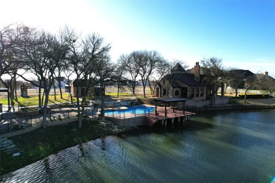 541 Hidden Lakes Boulevard, Gunter, TX 75058 - Image #3