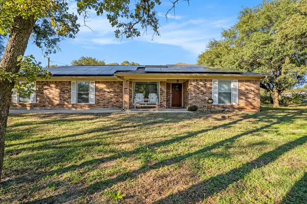 200 Sherry Lane, Burleson, TX 76028