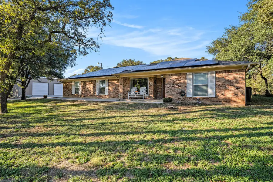 200 Sherry Lane, Burleson, TX 76028 - Image #3