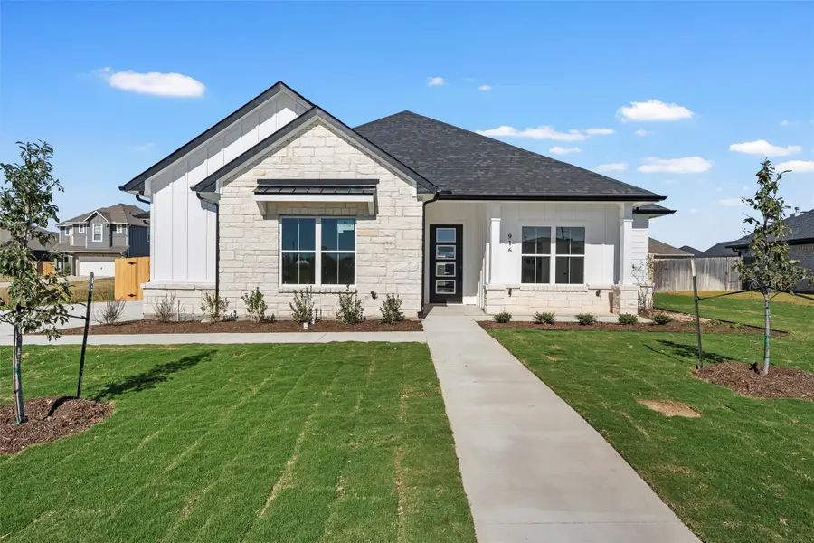 916 Morgan Street, Hewitt, TX 76643 - Image #3