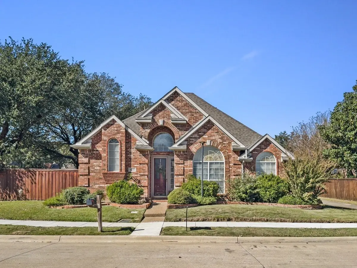 8501 Mustang Drive, Irving, TX 75063 - Image #1