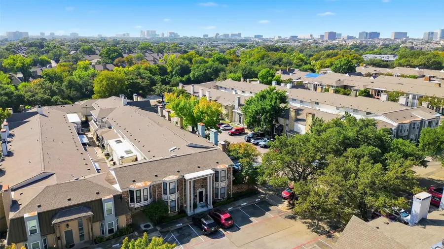 15922 Archwood Lane #1011, Dallas, TX 75248 - Image #3