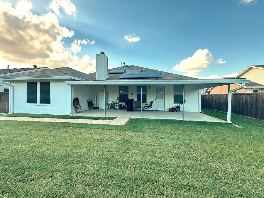 115 Pebble Creek Lane, Terrell, TX 75160 - Image #2