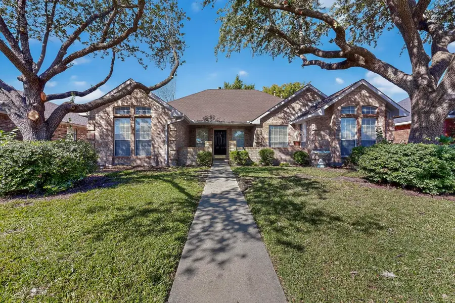 2601 Daisy Lane, Rowlett, TX 75089 - Image #2