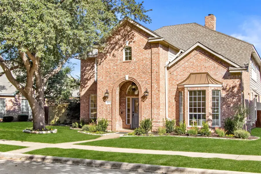 869 Pinnacle Circle, Lewisville, TX 75077 - Image #3