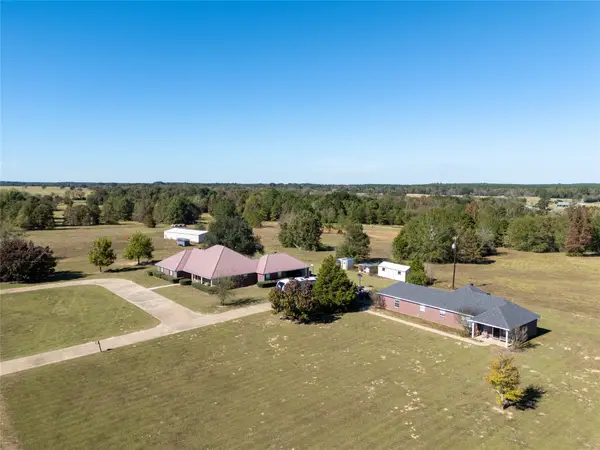 2895 County Road 118, Overton, TX 75684