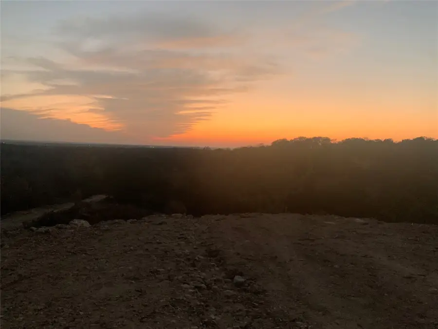 1082 Kingsley Court, Weatherford, TX 76087 - Image #3