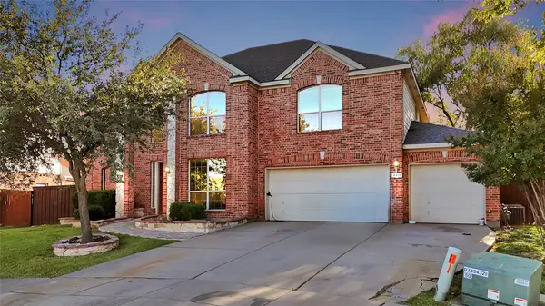 2211 Lewis Trail, Grand Prairie, TX 75052