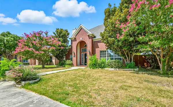 10912 Reisling Drive, Frisco, TX 75035
