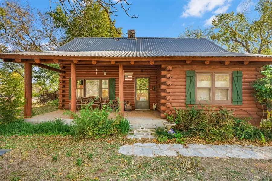 7101 Horseshoe Bend Trail, Weatherford, TX 76087 - Image #3