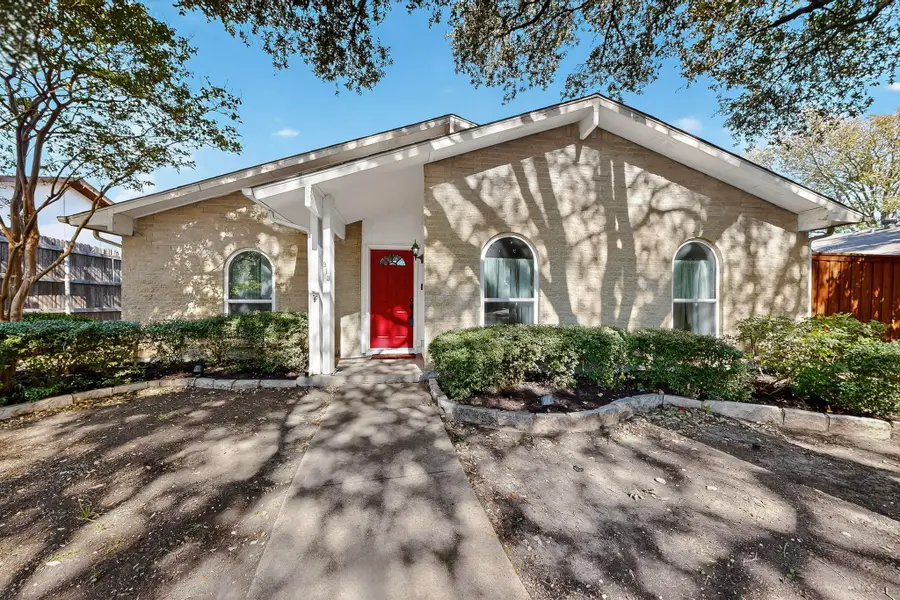 913 Overdowns Drive, Plano, TX 75023 - Image #3