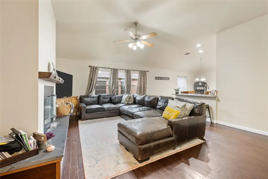 8613 King Ranch Drive, Cross Roads, TX 76227 - Image #3