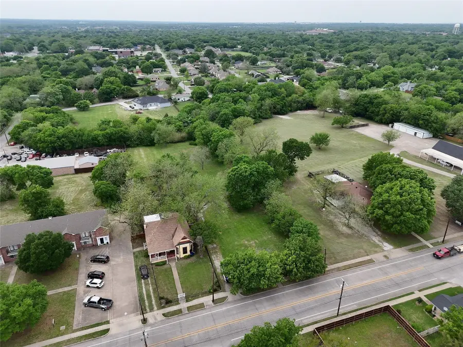 307 N Dallas Avenue, Lancaster, TX 75146 - Image #3