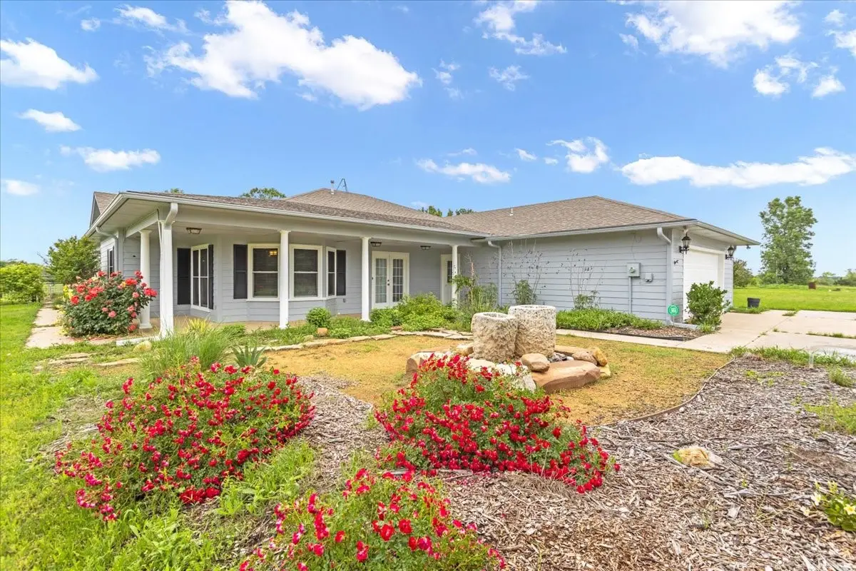 420 County Road 2904, Dodd City, TX 75438 - Image #1