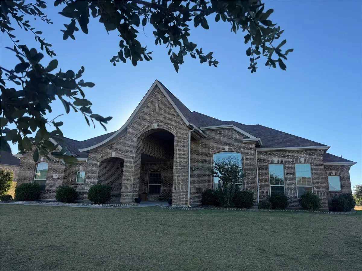 235 Bearclaw Circle, Aledo, TX 76008 - Image #1