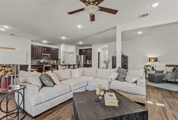 5209 Mills Drive, Forney, TX 75126