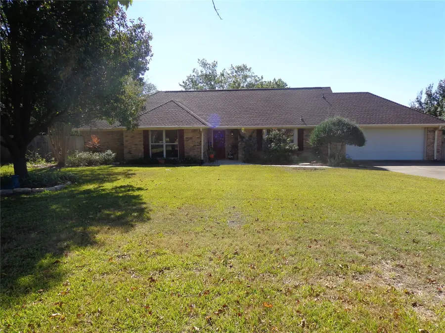 144 Suburban Drive, Ovilla, TX 75154 - Image #2