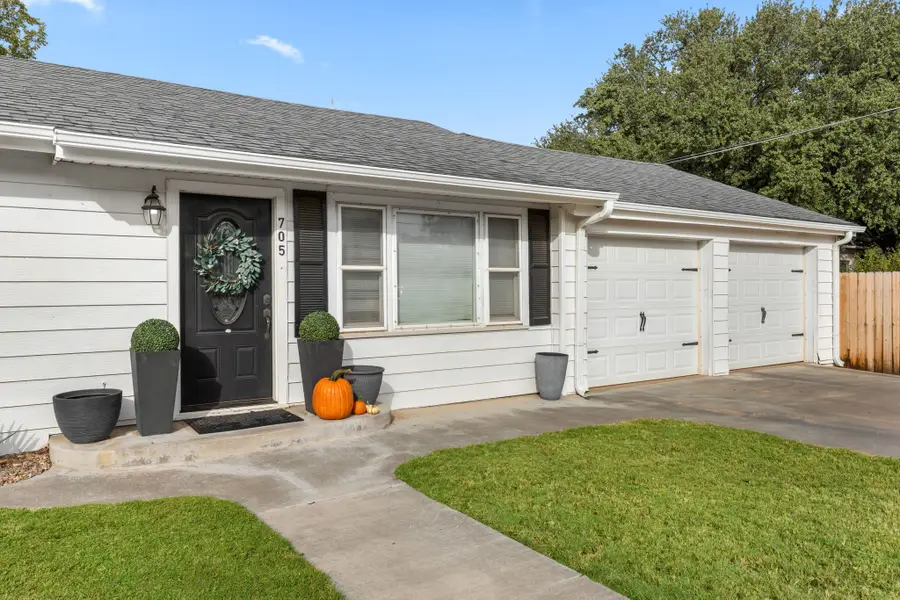 705 Starlight Drive, Seymour, TX 76380 - Image #3