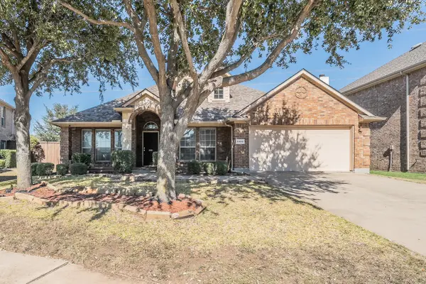 5960 Summerwood Drive, Grand Prairie, TX 75052