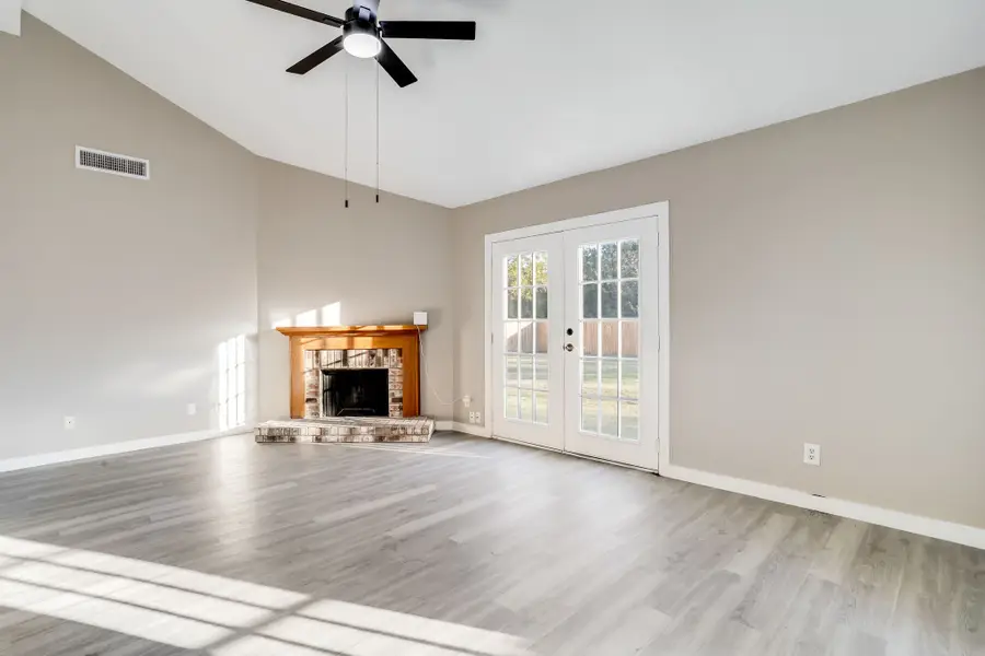 2732 Mistywood Lane, Denton, TX 76209 - Image #3