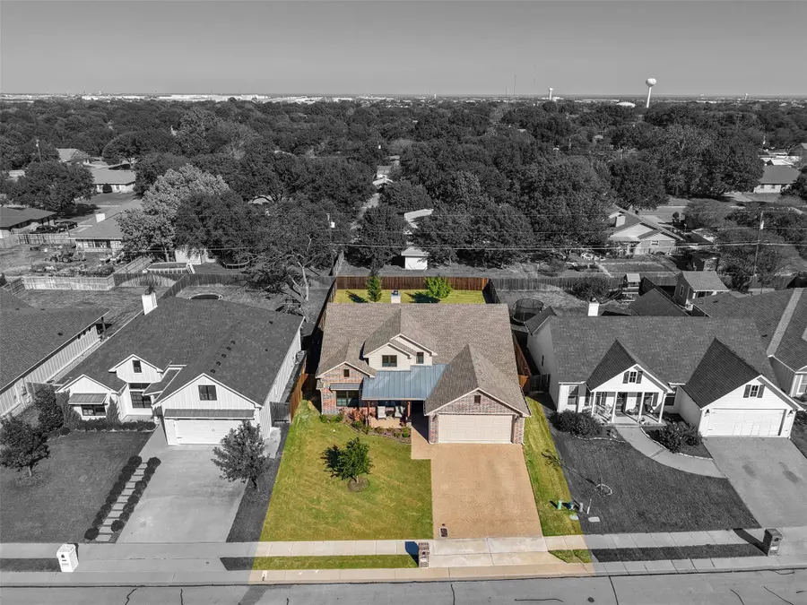 10317 Fallen Leaf Drive, Waco, TX 76712 - Image #3