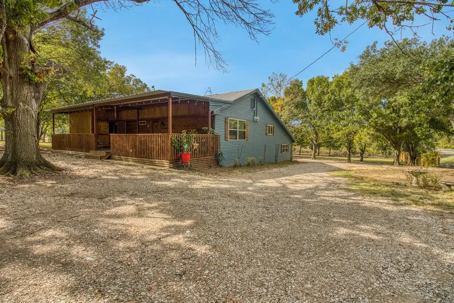 416 Arcadia Road, Kemp, TX 75143 - Image #2