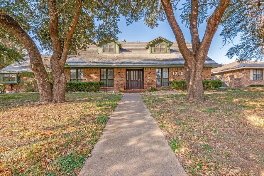 1215 Spring Lake Drive, Duncanville, TX 75137 - Image #2
