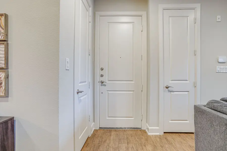 2800 Sandage Avenue #105, Fort Worth, TX 76109 - Image #3