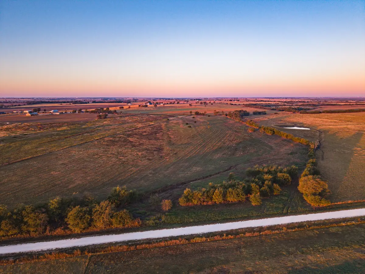 455 Turkey Run, Crawford, TX 76638 - Image #1