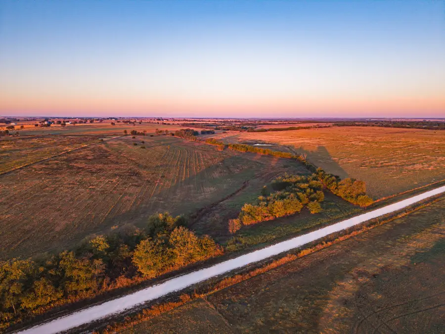 455 Turkey Run, Crawford, TX 76638 - Image #2