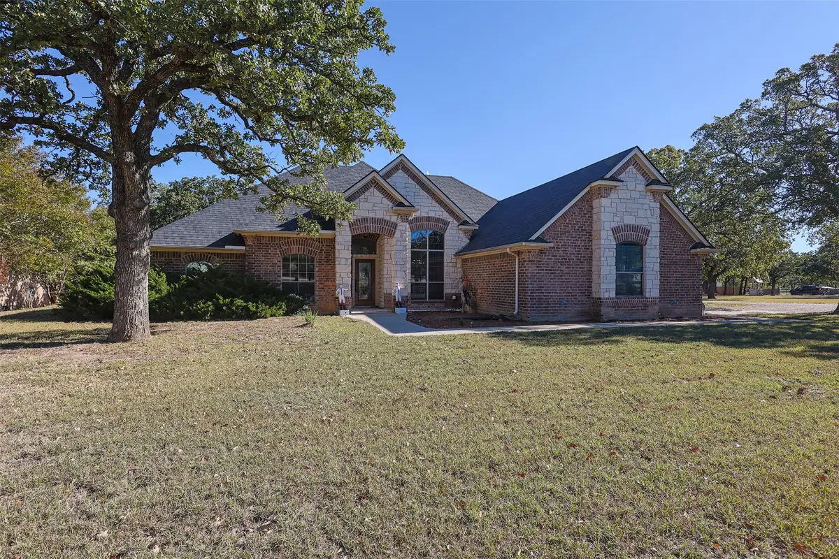 111 Deerfield Road, Paradise, TX 76073 - Image #1