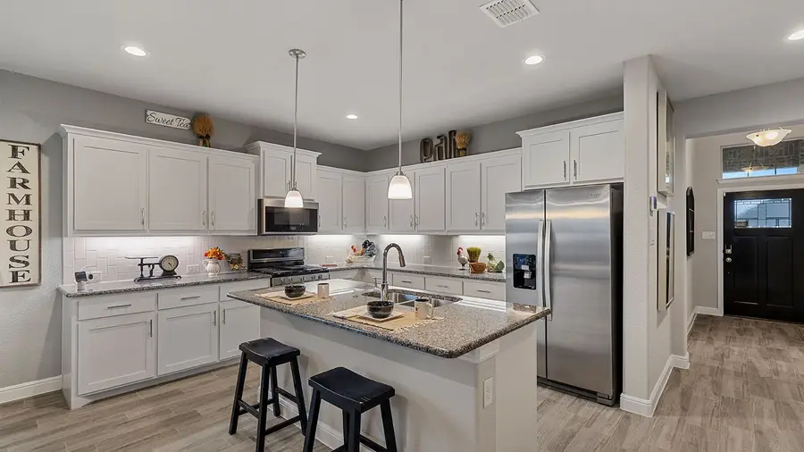 8725 Tallwood Lane, Justin, TX 76247 - Image #2