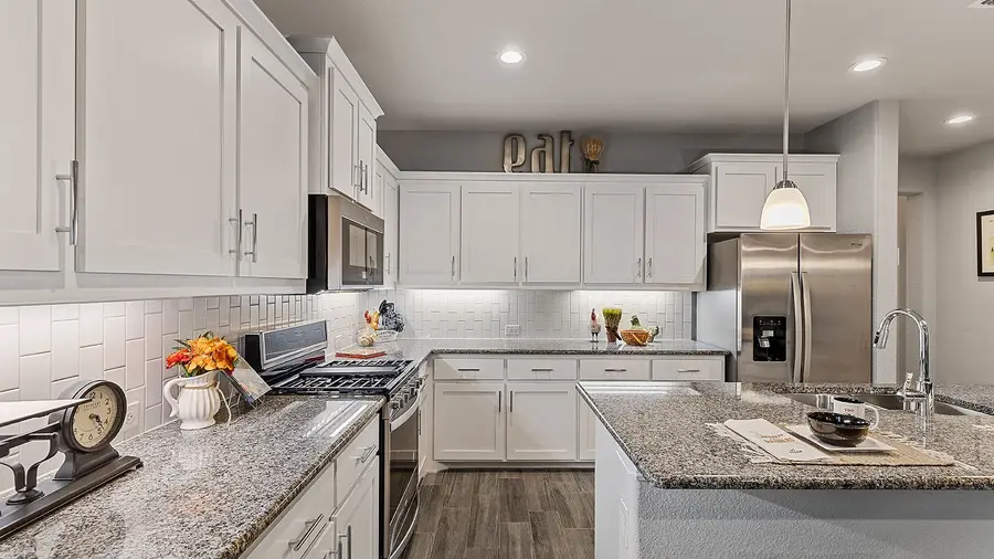 8725 Tallwood Lane, Justin, TX 76247 - Image #3