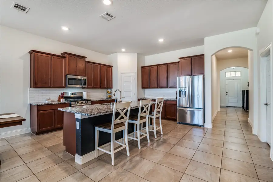 537 Declaration Way, Fate, TX 75189 - Image #3