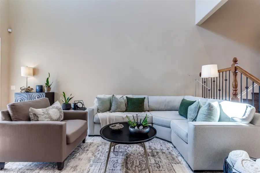 14725 Stanford Court, Addison, TX 75254 - Image #3