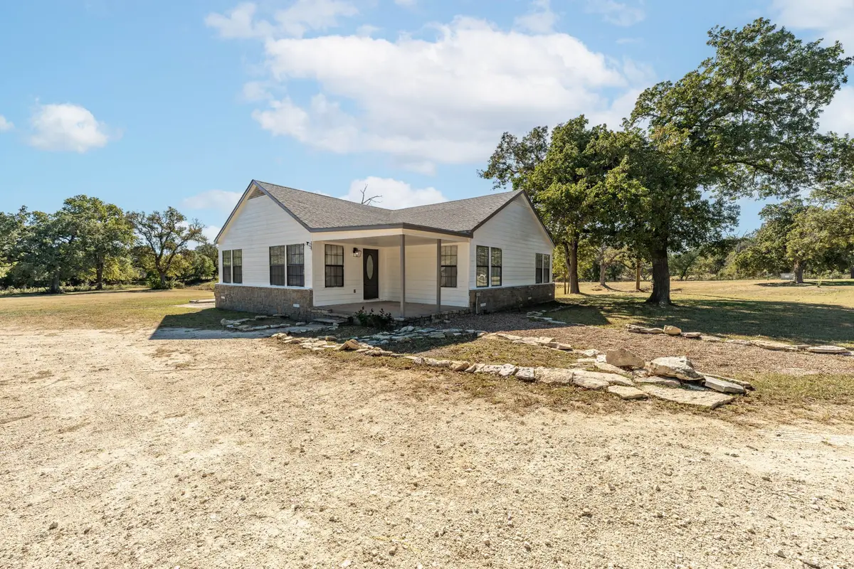 688 Private Road 1152, Stephenville, TX 76401 - Image #1