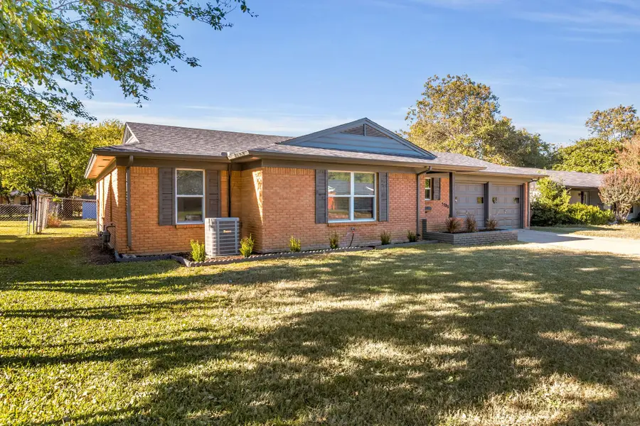 5708 Wheaton Drive, Fort Worth, TX 76133 - Image #2