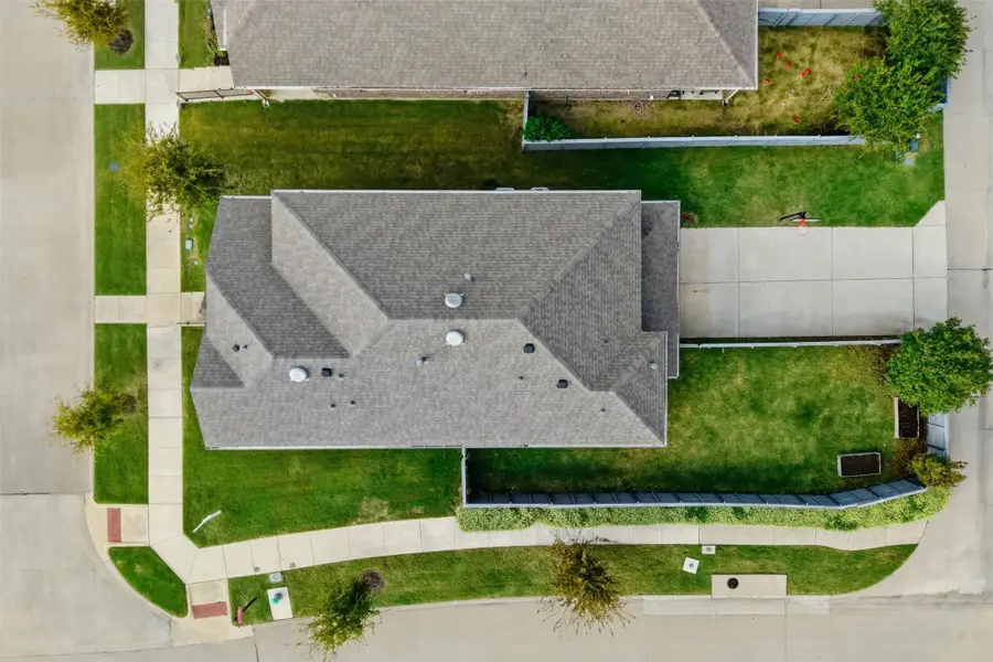 7201 Windy Meadow Drive, Pilot Point Aubrey, TX 76227 - Image #3