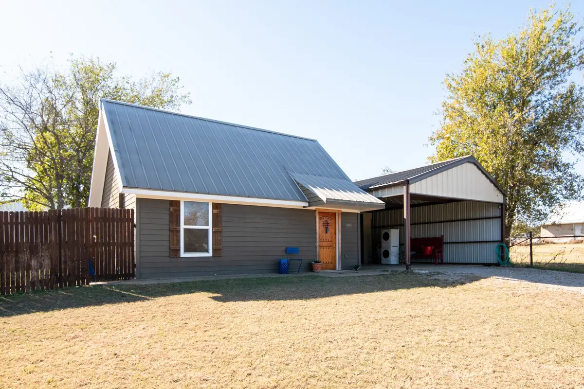 303 Boone Street, Mingus, TX 76463 - Image #1