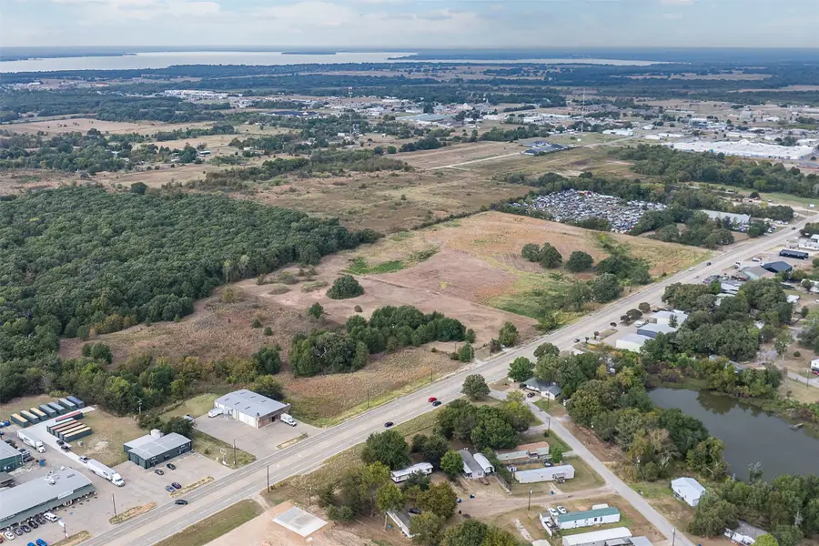 531 S Gun Barrel Lane, Gun Barrel City, TX 75156 - Image #2