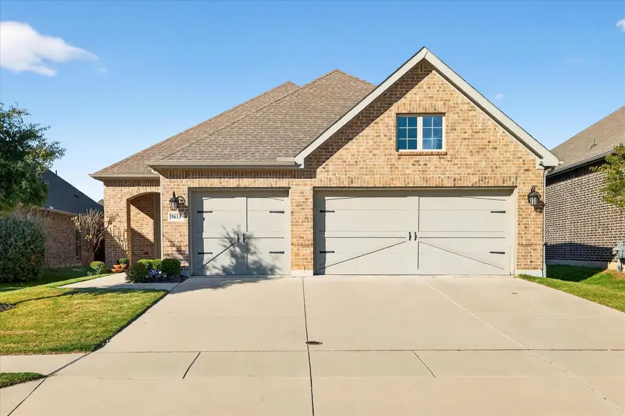 9613 Oxbow Lane, Little Elm, TX 75068 - Image #2