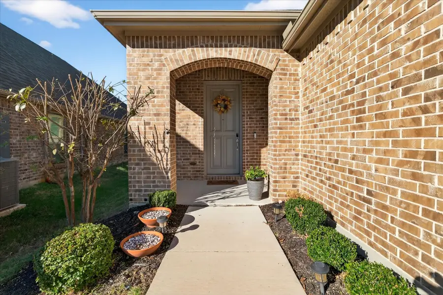9613 Oxbow Lane, Little Elm, TX 75068 - Image #3