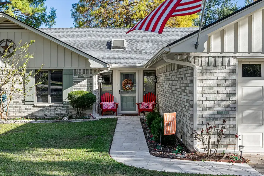 5003 Bueno Drive, Granbury, TX 76049 - Image #3